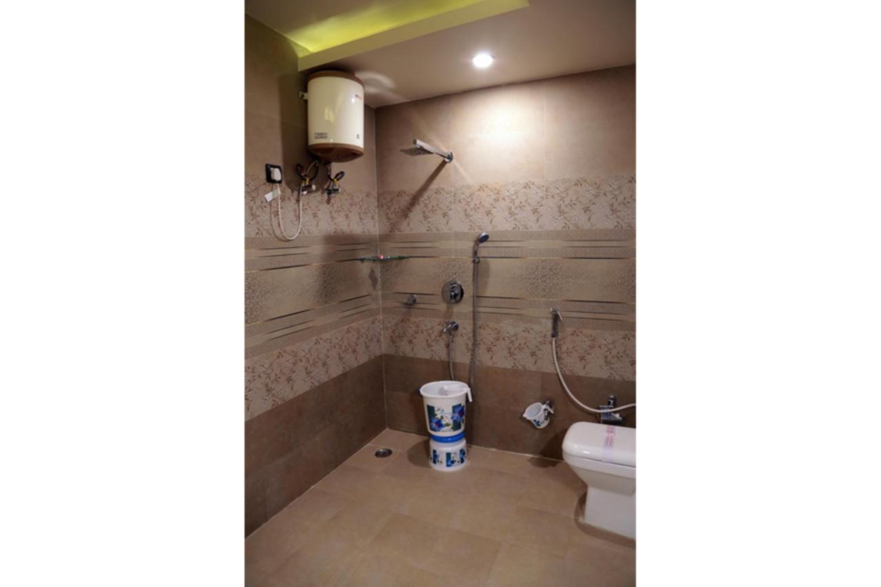 Hotel Vinayak Lifestyle Hotels Lucknow Ngoại thất bức ảnh